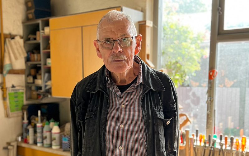 Tømrer- og snedkermester Hans Skou Pedersen.